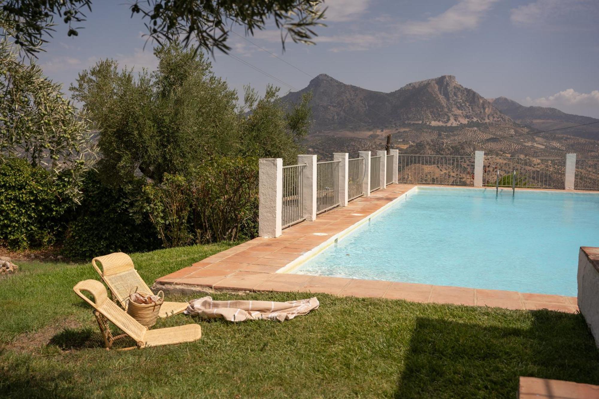 Finca Luca Oliva Zahara De La Sierra Exterior photo